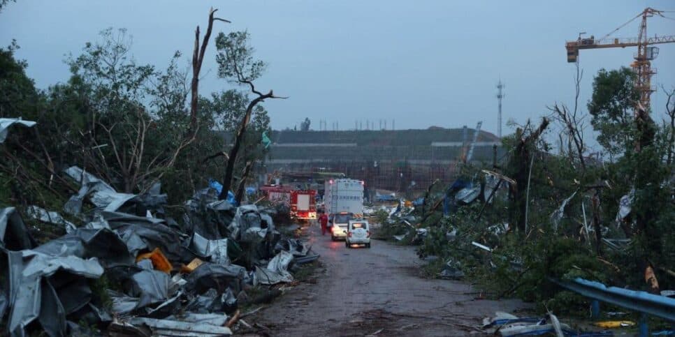 A cidade ficou completamente destruída (Reprodução: Internet)
