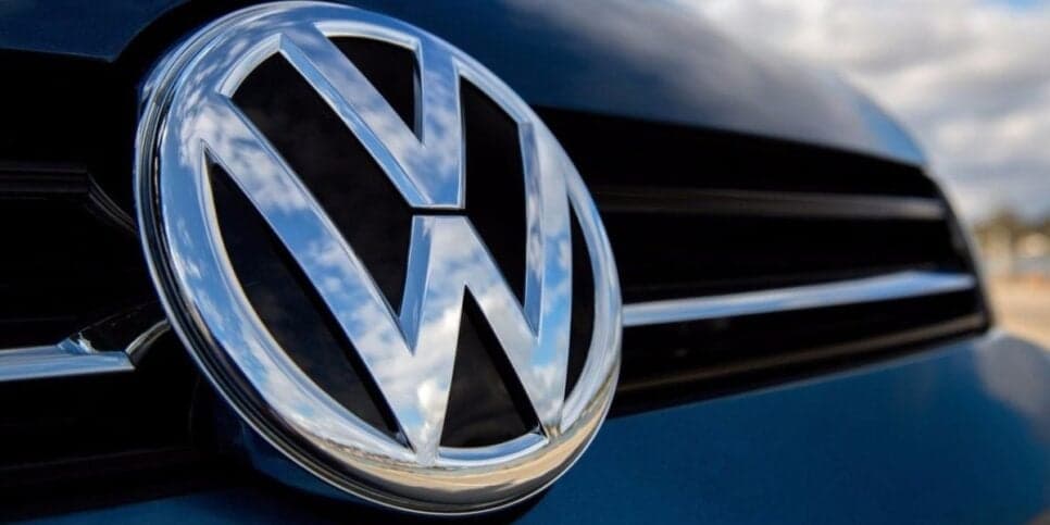 Nada de Polo ou T-Cross: Carro popular queridinho dos brasileiros enterra 2 gigantes da Volkswagen
