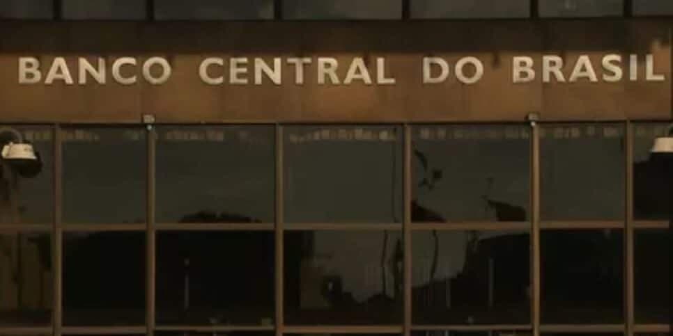 http://tvfoco.uai.com.br/wp-content/uploads/2015/05/Daniela-Mercury.jpg
