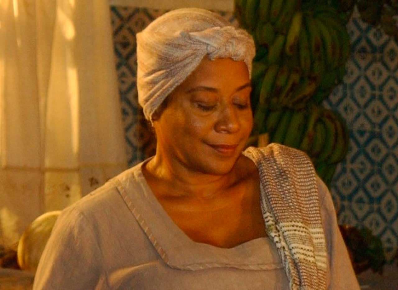 http://tvfoco.uai.com.br/wp-content/uploads/2015/05/Daniela-Mercury.jpg