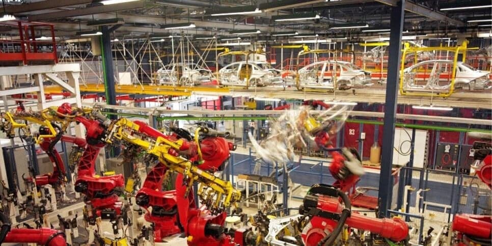 R$ 2,7 bilhões em dívidas, fracasso e falência decretada: O FIM de 3 montadoras, incluindo rival da Fiat