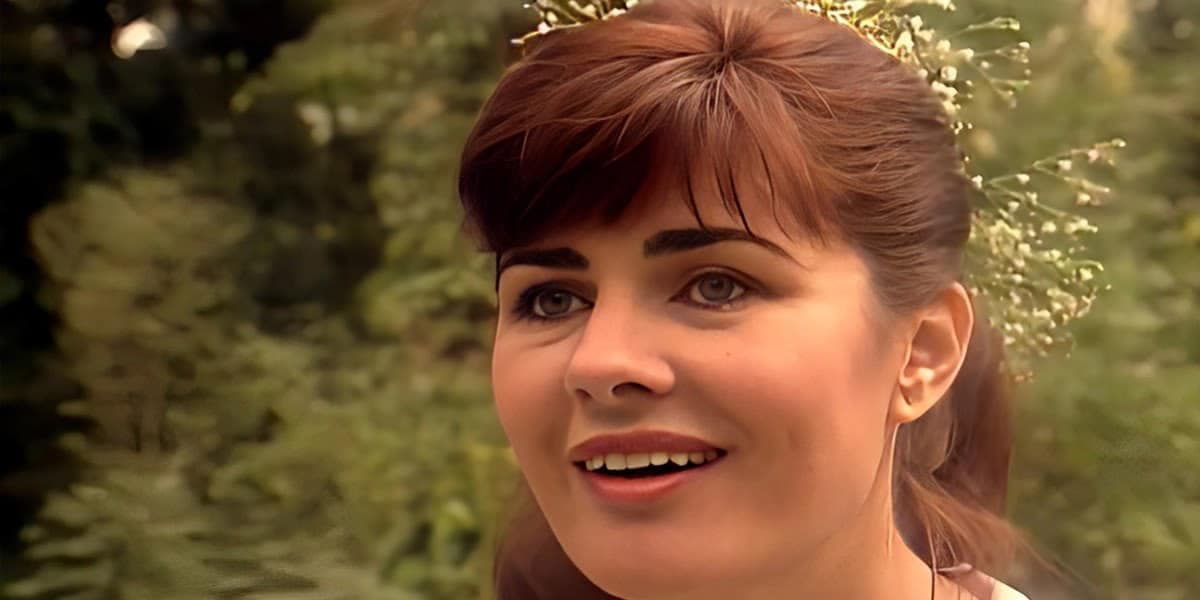 http://tvfoco.uai.com.br/wp-content/uploads/2015/05/Daniela-Mercury.jpg