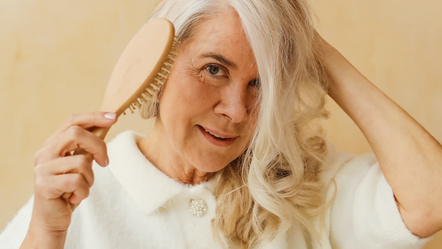 http://tvfoco.uai.com.br/wp-content/uploads/2015/05/Daniela-Mercury.jpg