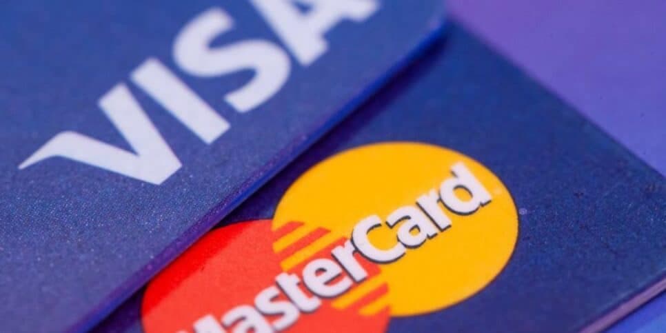 R$ 5 bilhões: A compra colossal da Visa de gigante dos cartões de crédito para aniquilar a Mastercard