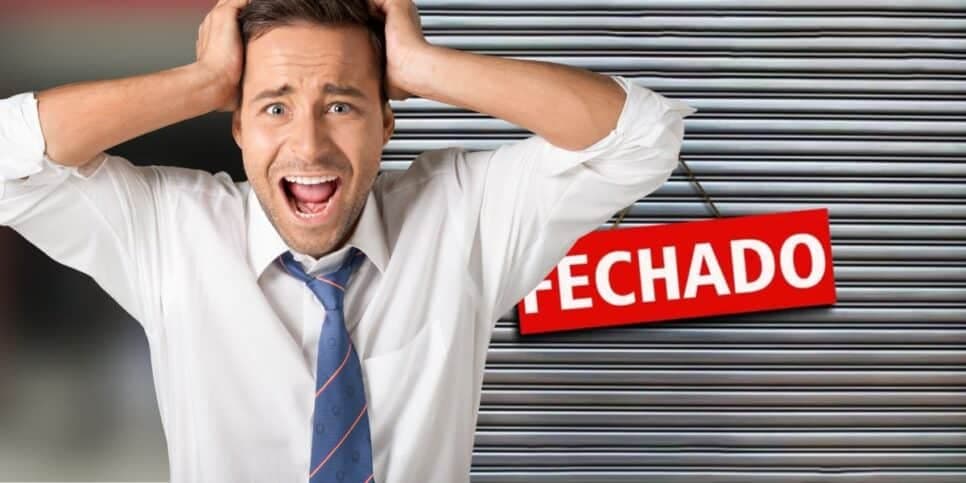 Banco fecha as portas no Brasil em julho, deixa clientes em pânico e funcionários ficam alarmados com tumulto