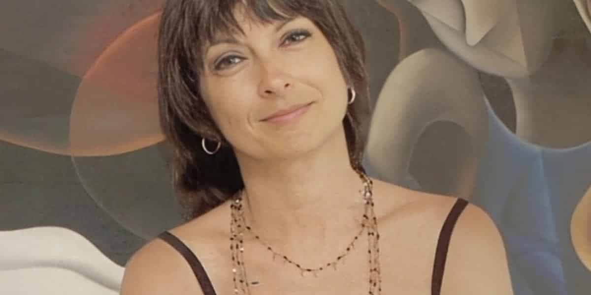 http://tvfoco.uai.com.br/wp-content/uploads/2015/05/Daniela-Mercury.jpg