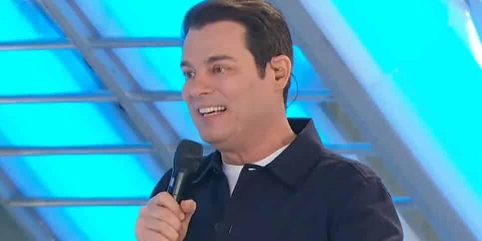 Sem papas na língua, Celso Portiolli rebate crítica sobre audiência de seu programa: “Por que se preocupam?’”
