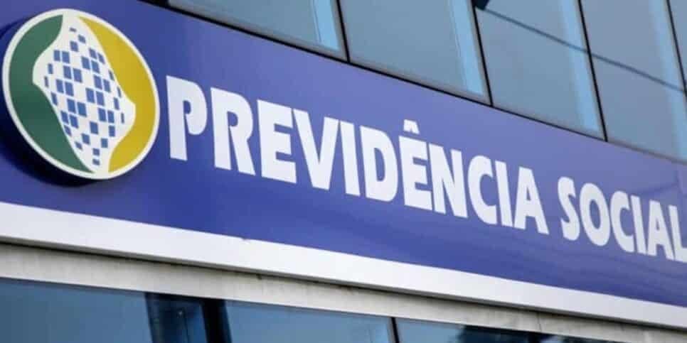 "A partir de agosto": Chefão do INSS dá canetada, crava FIM de serviço vital e atinge aposentados em cheio