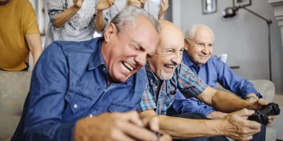 Idosos já podem comemorar: Pessoas com mais de 60 anos estão livres do pagamento destas 4 dívidas