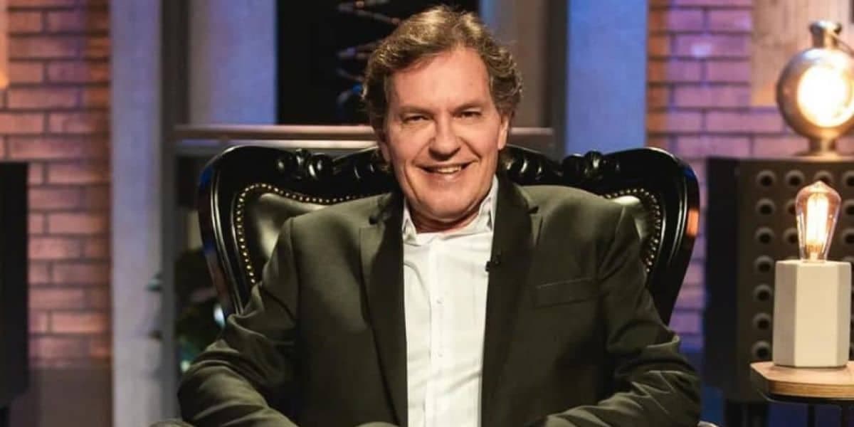 http://tvfoco.uai.com.br/wp-content/uploads/2015/05/Daniela-Mercury.jpg