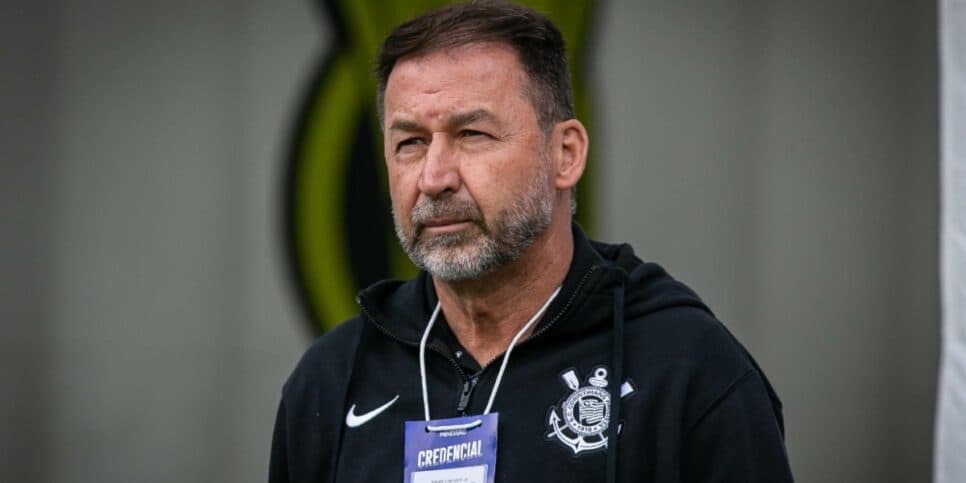 Augusto Melo crava sobre SAF no Corinthians nesta segunda (4): “Dar a volta por cima”
