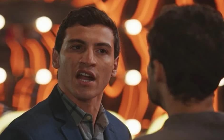 Murilo (Henrique Barreira) e Luca (Jayme Matarazzo) em Família É Tudo (Foto: Reprodução / Globo)
Murilo (Henrique Barreira) e Luca (Jayme Matarazzo) em Família É Tudo (Foto: Reprodução / Globo)