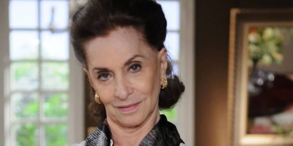 http://tvfoco.uai.com.br/wp-content/uploads/2015/05/Daniela-Mercury.jpg