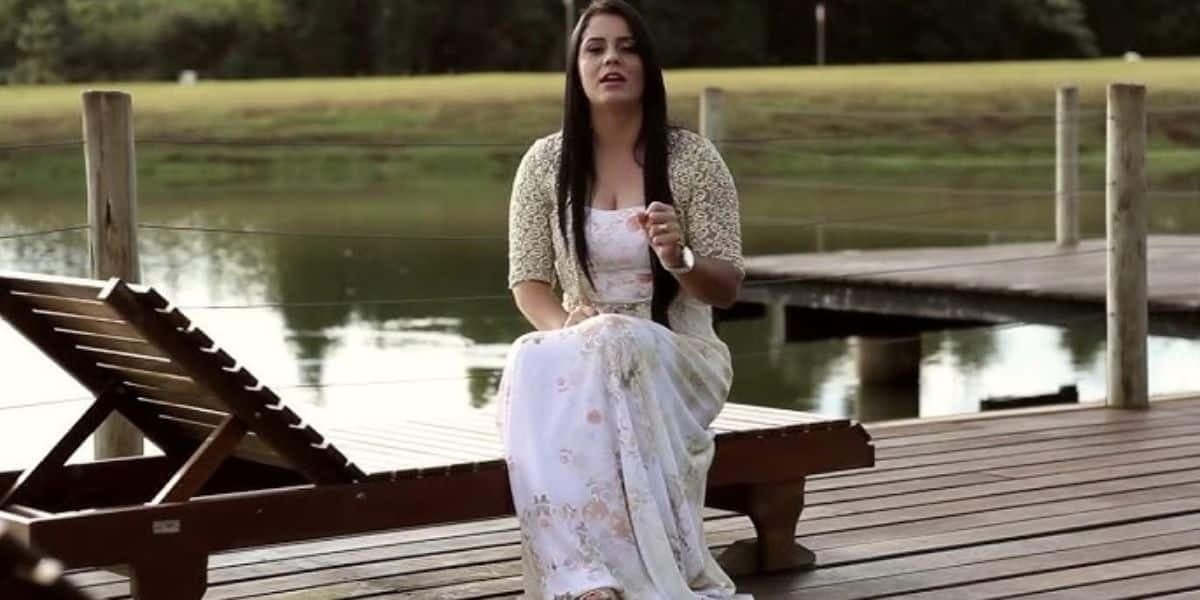 http://tvfoco.uai.com.br/wp-content/uploads/2015/05/Daniela-Mercury.jpg