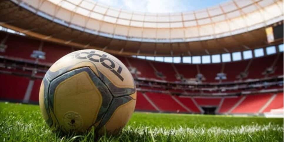 R$880 MI em dívidas e beirando a falência: Time de futebol famoso se afunda em crise e pede socorro em 2024