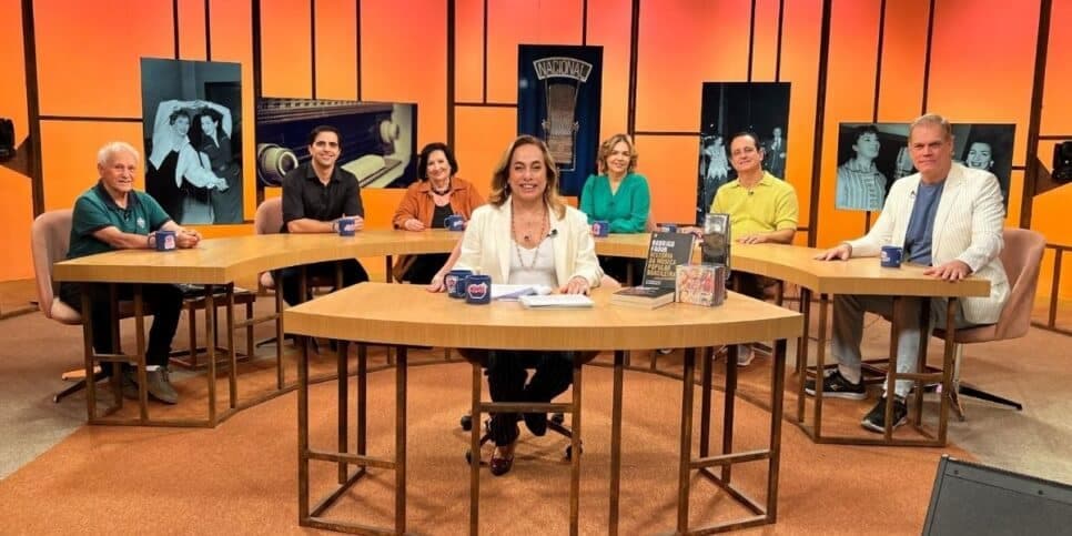 Sem Censura, da TV Brasil, faz tributo às divas do rádio
