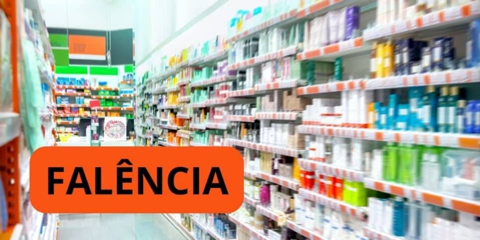 Falência, R$ 15 bilhões em dívidas e 500 lojas fechadas: O fim de rede de farmácias AMADA após 61 anos