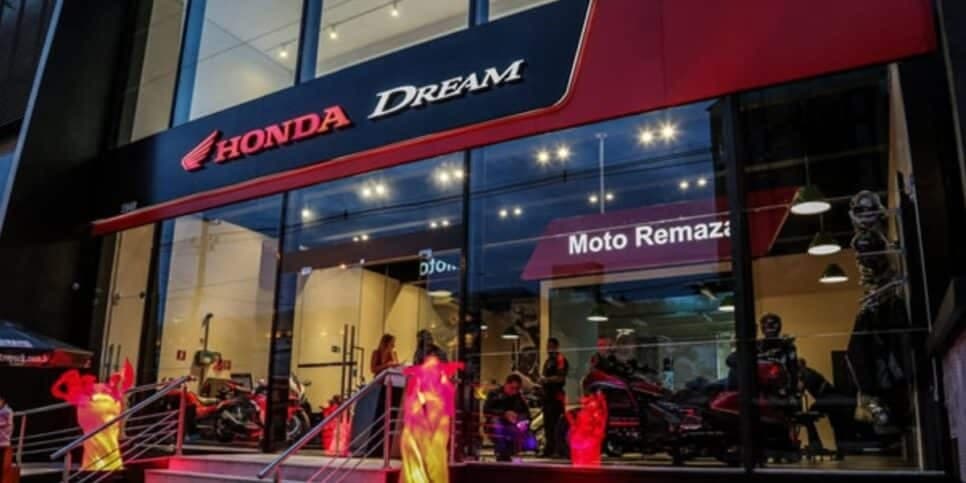 Retorno em 2024 e pra aniquilar 3 rivais: Honda confirma a ressurreição de moto amada após 7 anos em país