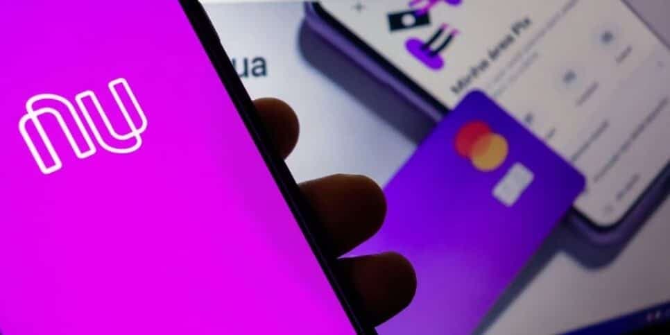 Nubank crava fim de serviço popular em dezembro e mudança deixa clientes surpresos