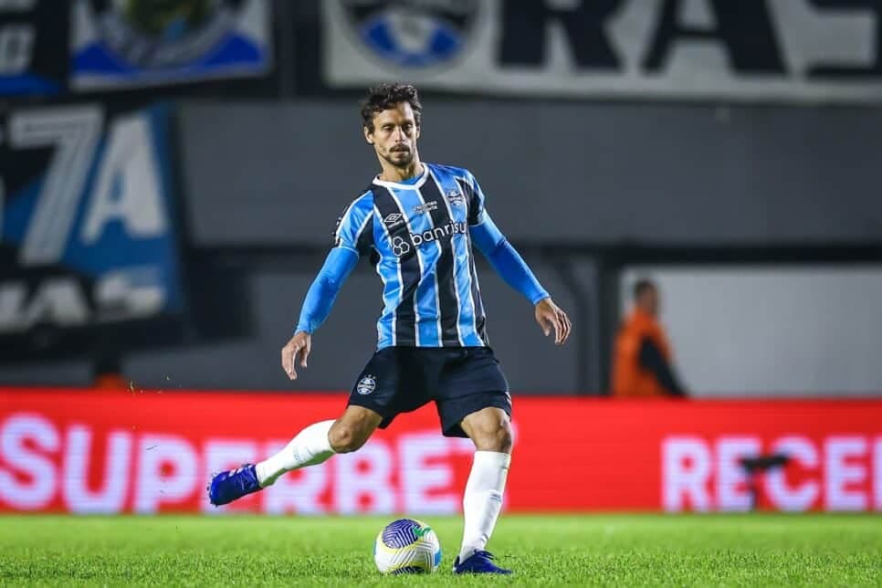 Guerra bate martelo e crava desfecho de adeus de Rodrigo Caio a Renato Gaúcho no Grêmio em plena segunda (2)