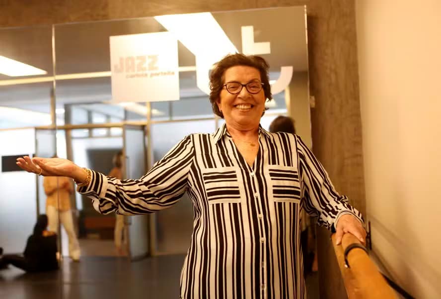 http://tvfoco.uai.com.br/wp-content/uploads/2015/05/Daniela-Mercury.jpg