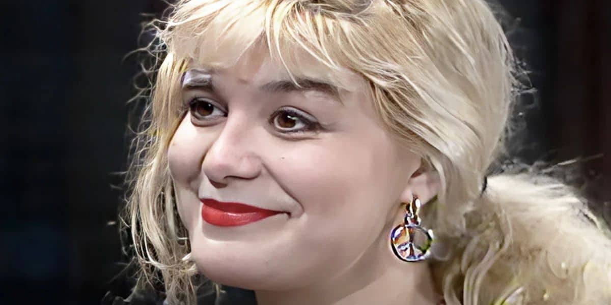 http://tvfoco.uai.com.br/wp-content/uploads/2015/05/Daniela-Mercury.jpg