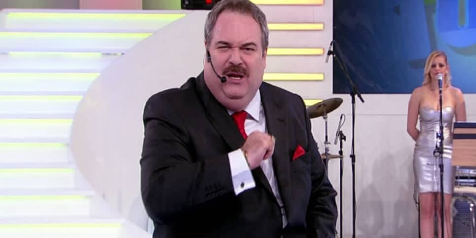 Respire fundo ao ver como está Gilberto Barros aos 65 e como vive o apresentador arrancado da TV há  quase10 anos