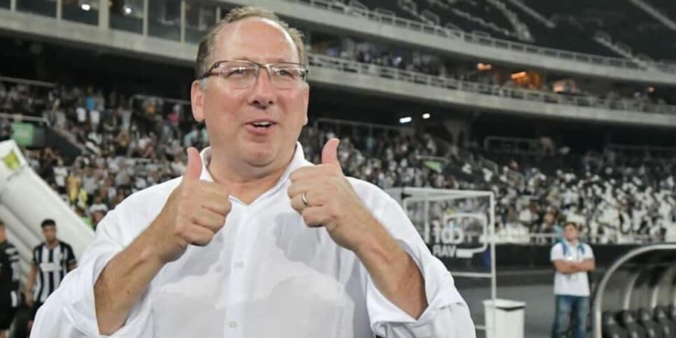 R$ 3,7 bilhões e Grupo City sem chão: Textor não para no Botafogo e se arma pra comprar +1 time queridinho