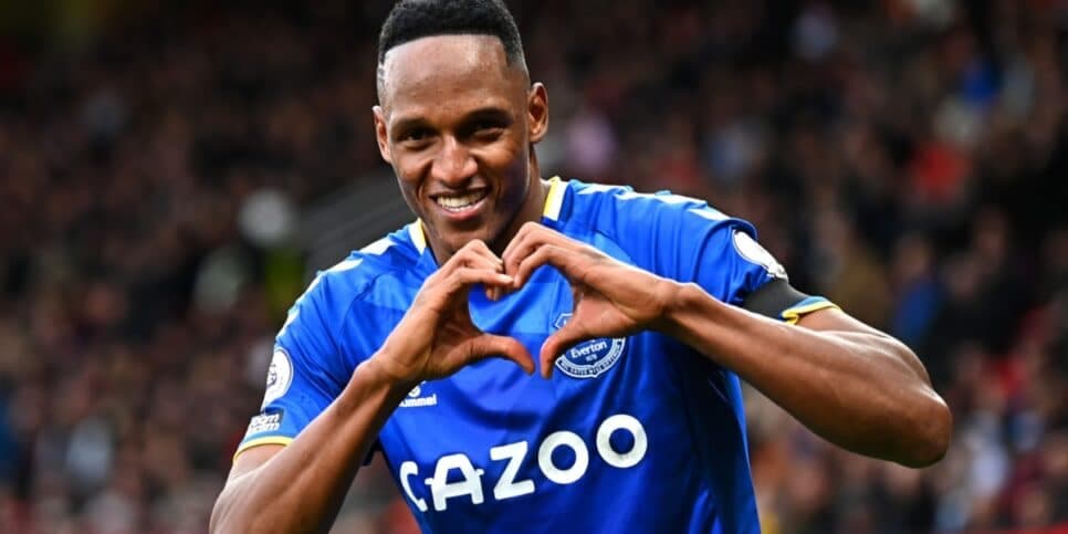 Nova casa aos 29: Volta triunfal de Yerri Mina chega voando em gigante da série A pra se vingar do Palmeiras