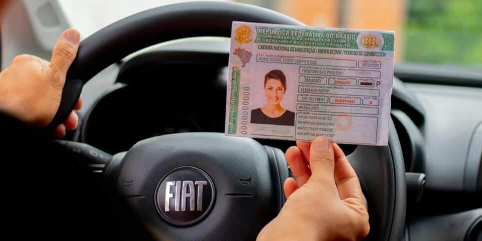 Mudança na CNH: Adeus é cravado e motoristas recebem 5 avisos URGENTES