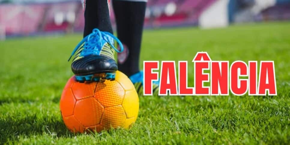 FALÊNCIA: Gigante time de futebol brasileiro luta para não morrer e tem dívidas de 47 milhões