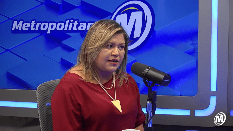 http://tvfoco.uai.com.br/wp-content/uploads/2015/05/Daniela-Mercury.jpg