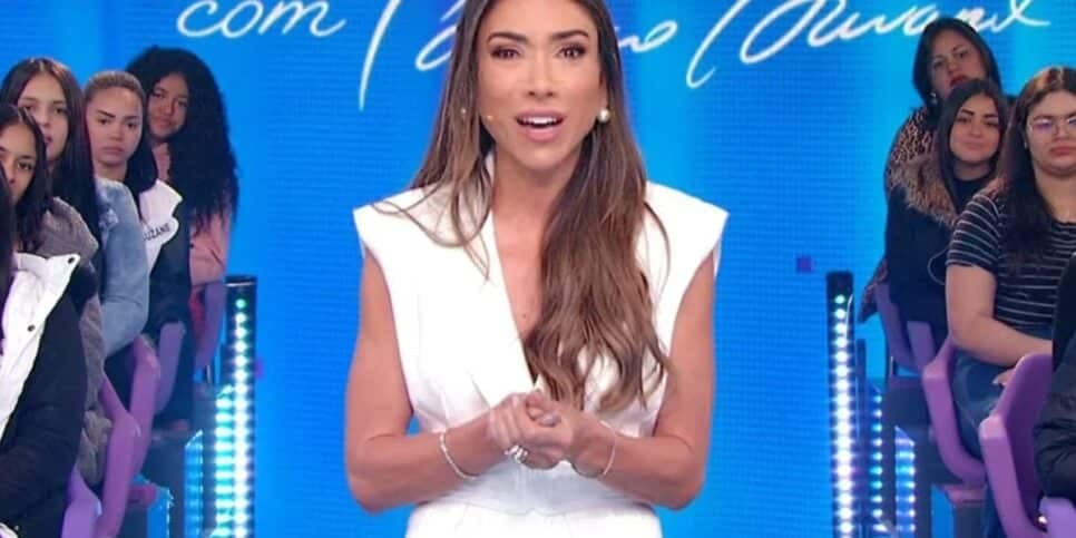 Parícia Abravanel chora durante Programa Silvio Santos ao falar da morte do pai: "Não sei se estou pronta''