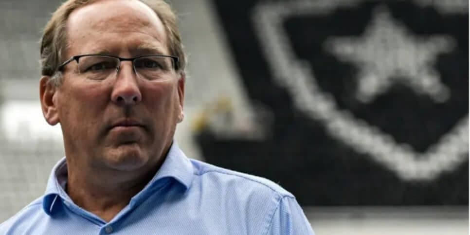 Tchau, Arthur: Ídolo de R$ 20M do Botafogo se despede de Textor em 2024