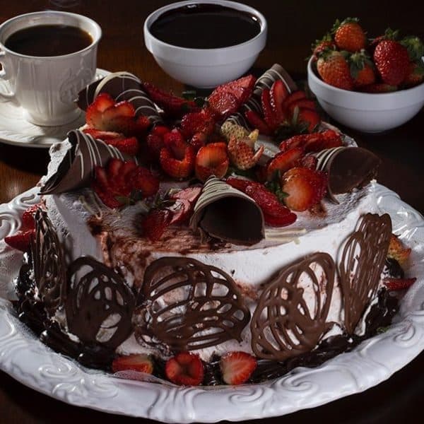 http://tvfoco.uai.com.br/wp-content/uploads/2015/05/Daniela-Mercury.jpg