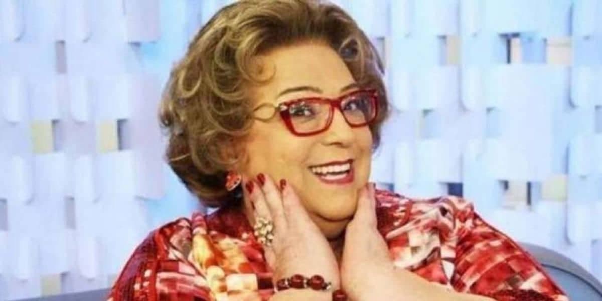 http://tvfoco.uai.com.br/wp-content/uploads/2015/05/Daniela-Mercury.jpg
