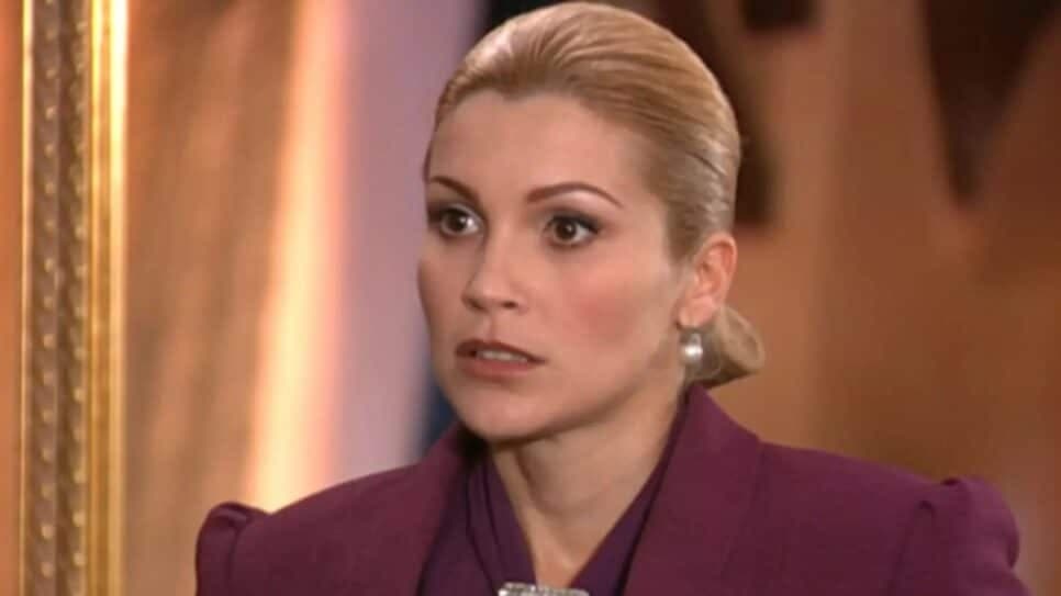Cristina é vivida por Flávia Alessandra (Foto: Reprodução/ Globo)
