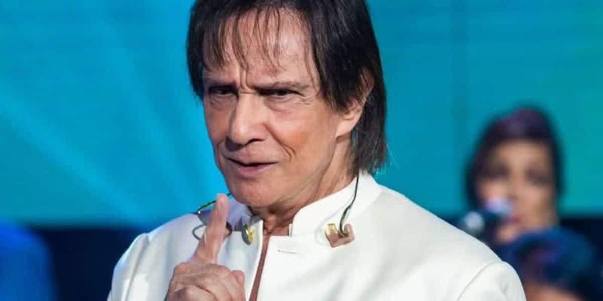 http://tvfoco.uai.com.br/wp-content/uploads/2015/05/Daniela-Mercury.jpg