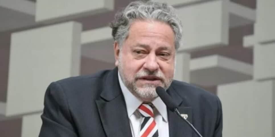 3 rasteiras atingem o São Paulo, incluindo chapéu do Santos e perda de principal reforço