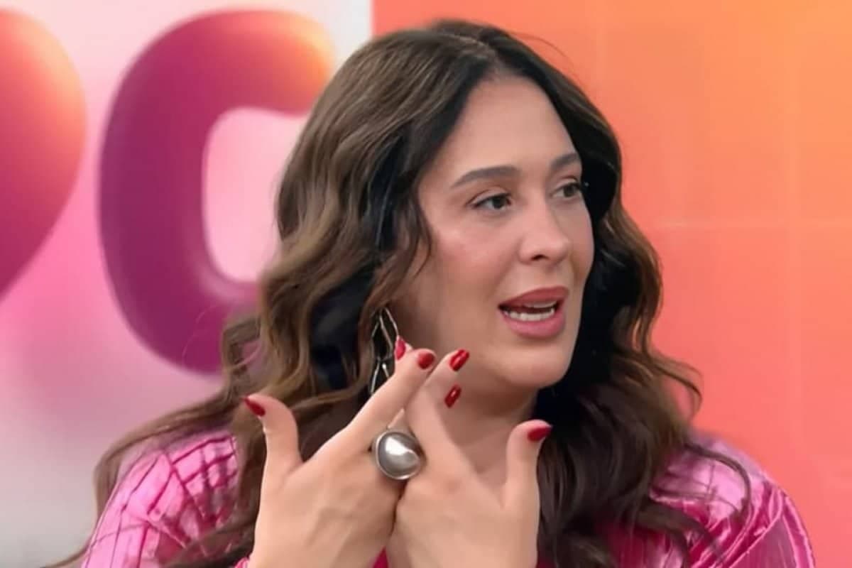 http://tvfoco.uai.com.br/wp-content/uploads/2015/05/Daniela-Mercury.jpg