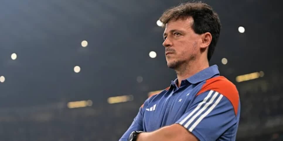 Demissão de Diniz, reforço de estrela do Corinthians e anúncio de Mattos: Cruzeiro lida com 3 viradas