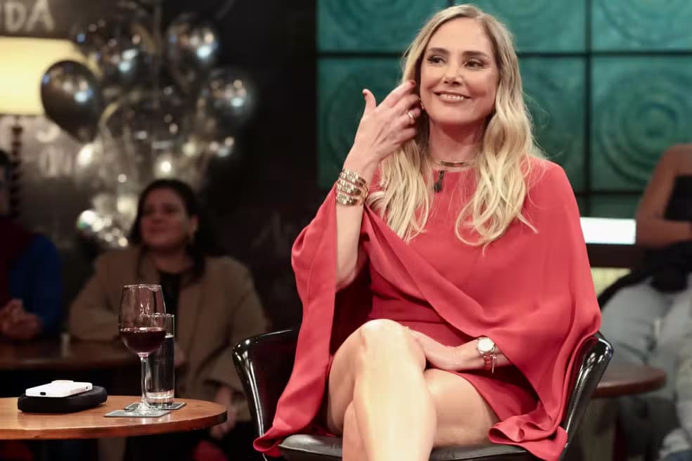 http://tvfoco.uai.com.br/wp-content/uploads/2015/05/Daniela-Mercury.jpg