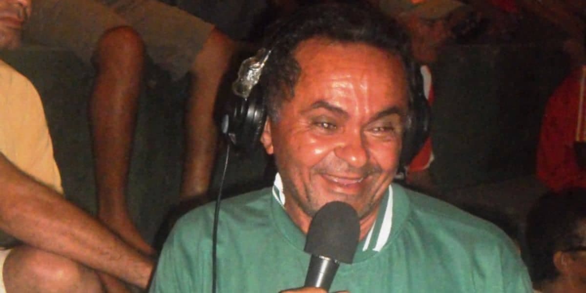 http://tvfoco.uai.com.br/wp-content/uploads/2015/05/Daniela-Mercury.jpg