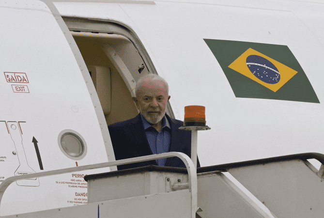 http://tvfoco.uai.com.br/wp-content/uploads/2015/05/Daniela-Mercury.jpg