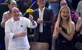 http://tvfoco.uai.com.br/wp-content/uploads/2015/05/Daniela-Mercury.jpg