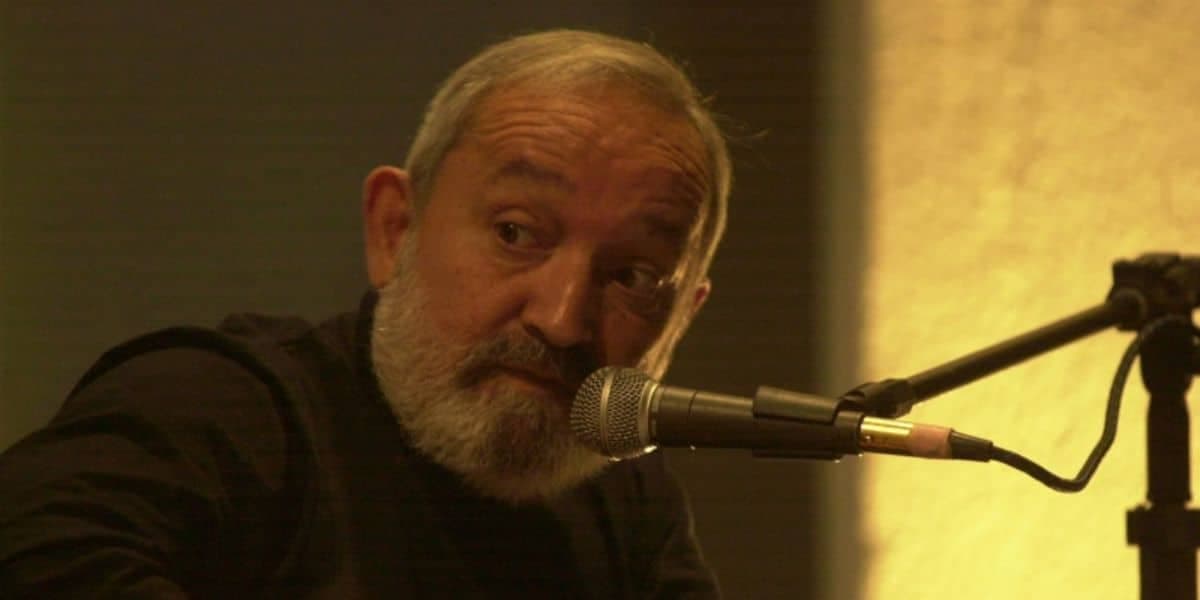 http://tvfoco.uai.com.br/wp-content/uploads/2015/05/Daniela-Mercury.jpg