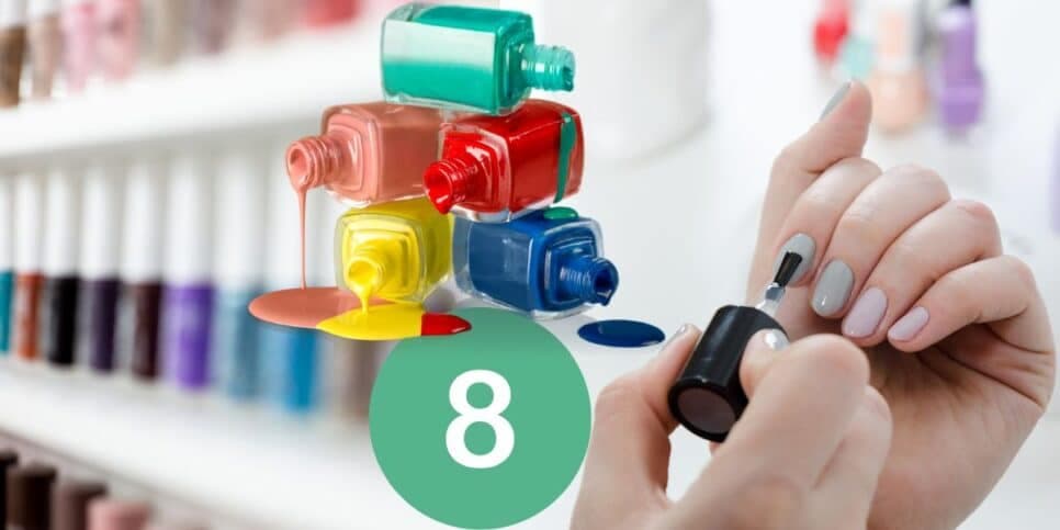 Devem ser banidas dos salões: 8 cores de esmaltes que deixam mulheres de 50+ 20 anos mais velhas