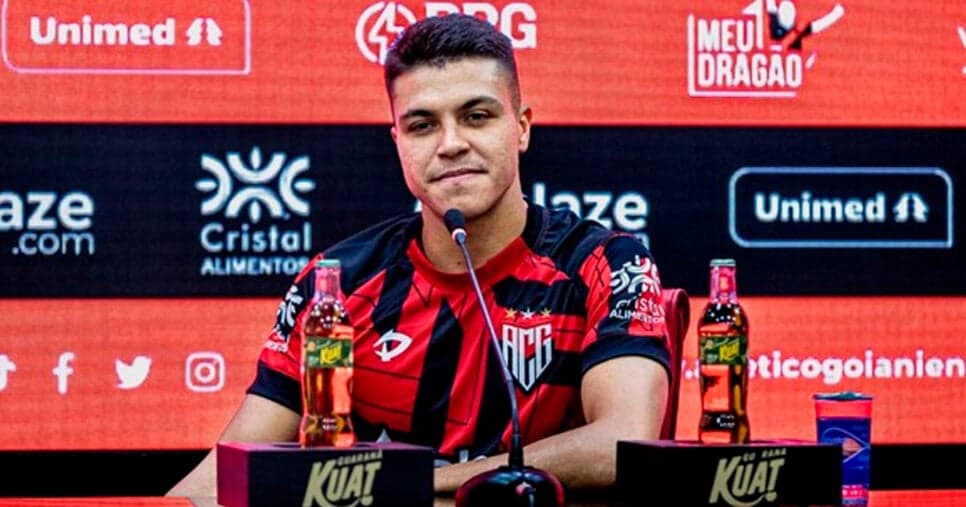 Roni: volante se firmou no time titular do Dragão — Foto: Ingryd Oliveira/ACG

