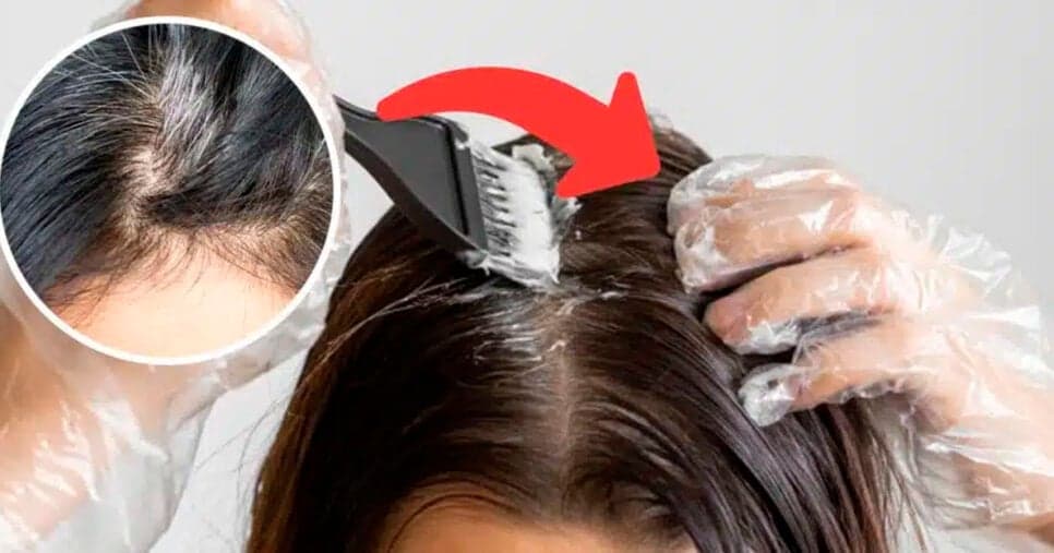 Adeus química: Misturinha natural com 3 ingredientes tinge o cabelo branco das 55+ em menos de 1 hora
