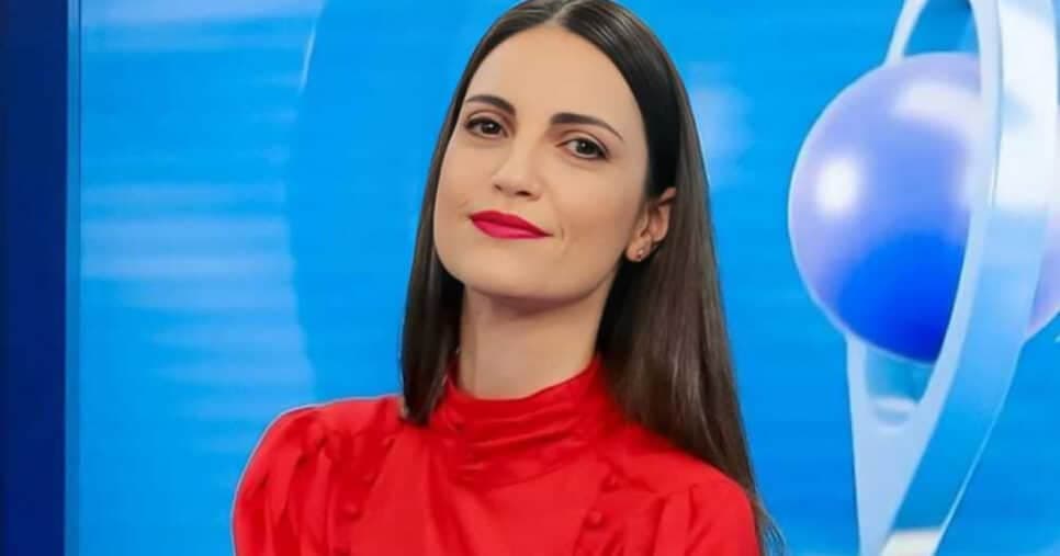 Chris Flores vive relação discreta com artista há anos e fotos entregam identidade de grande amor